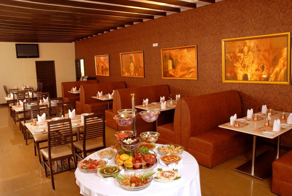 Arpanaa Hotel Tiruvannamalai Exterior photo